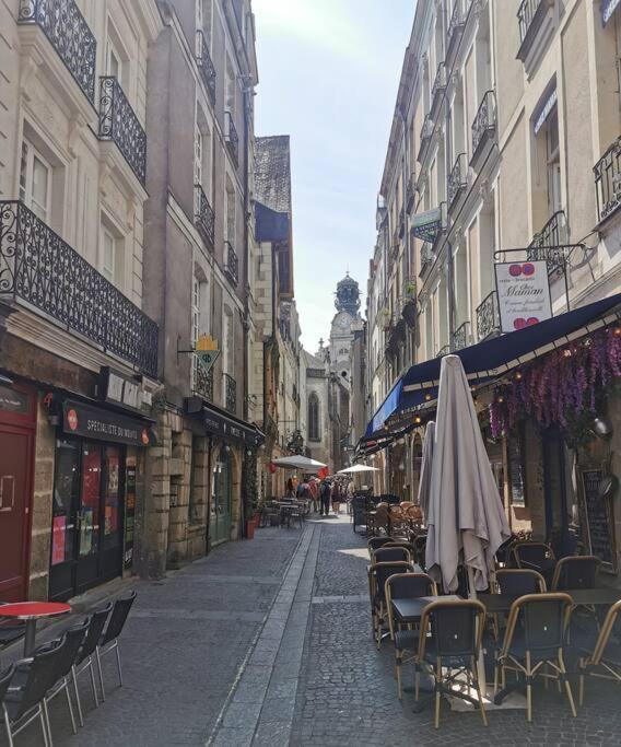 Gustave - Quartier Historique Apartment Nantes Exterior foto